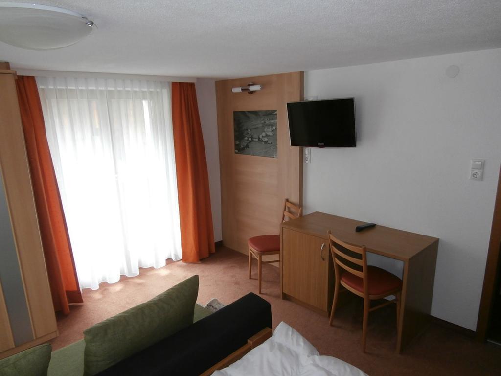 Haus Plankensteiner Hotel Kaunertal Kültér fotó
